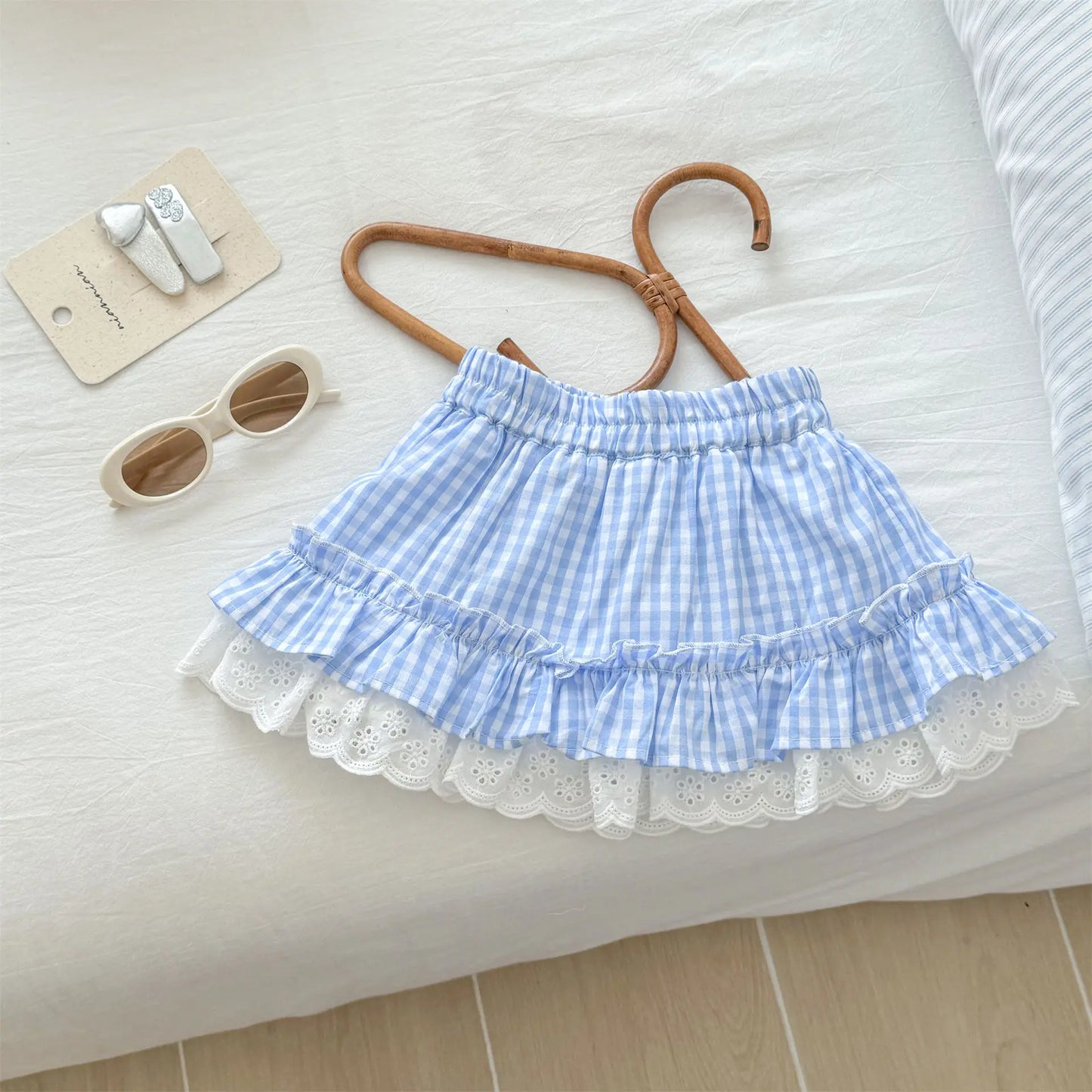 Korean Childrens Girls Short Skirt Summer Stylish Beautiful Plaid Kids Girls Half Skirt Lace Ruched Toddler Girls Cake Skirts