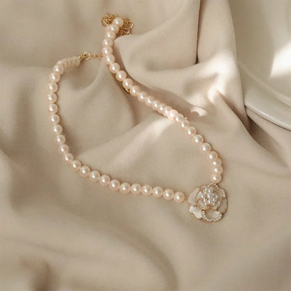 2025 New Women's Pearl Necklace Kpop Gold Color Beads Pendant Necklaces Goth Double Layer Chain Choker for Women Fashion Jewelry