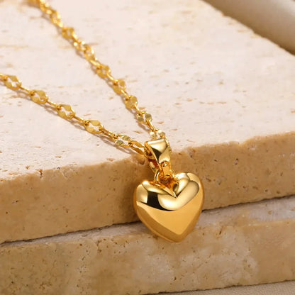 Stainless Steel Love Heart Necklace For Women 2025 New Trendy Lip Chain Simple Luxury Love Pendant Necklace Jewelry Gift